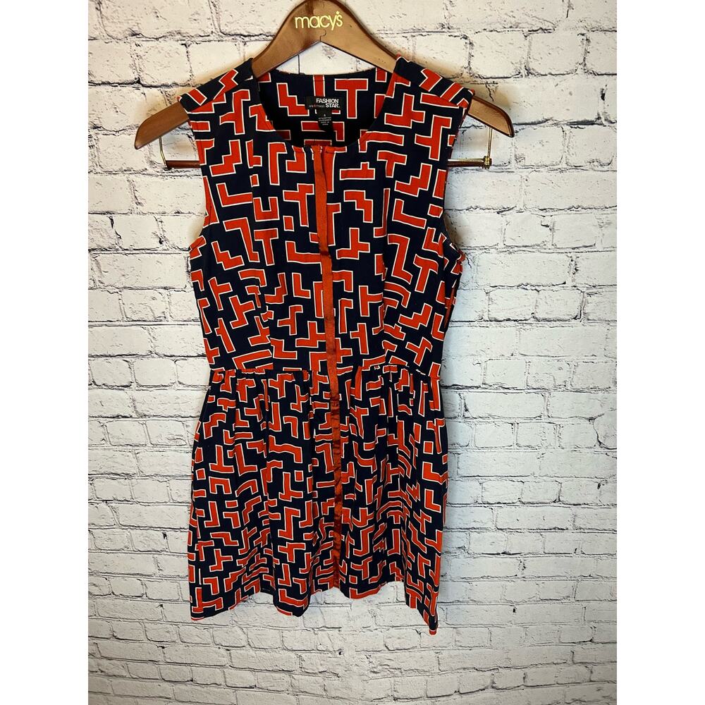 SALE!! Fashion Star at Macys Kara Laricks dress size 4 zip front limited edition